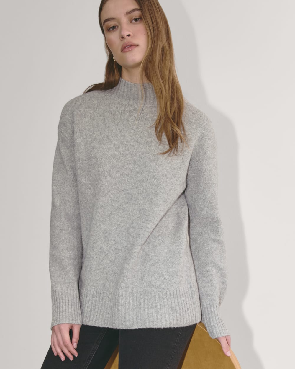 The Mockneck Sweater in Plush Cotton | Heathered Grey – Everlane