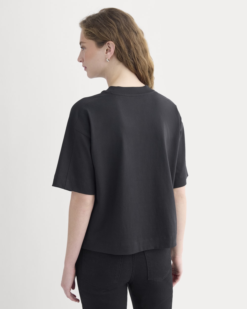 womens-oversized-seamed-tee-black