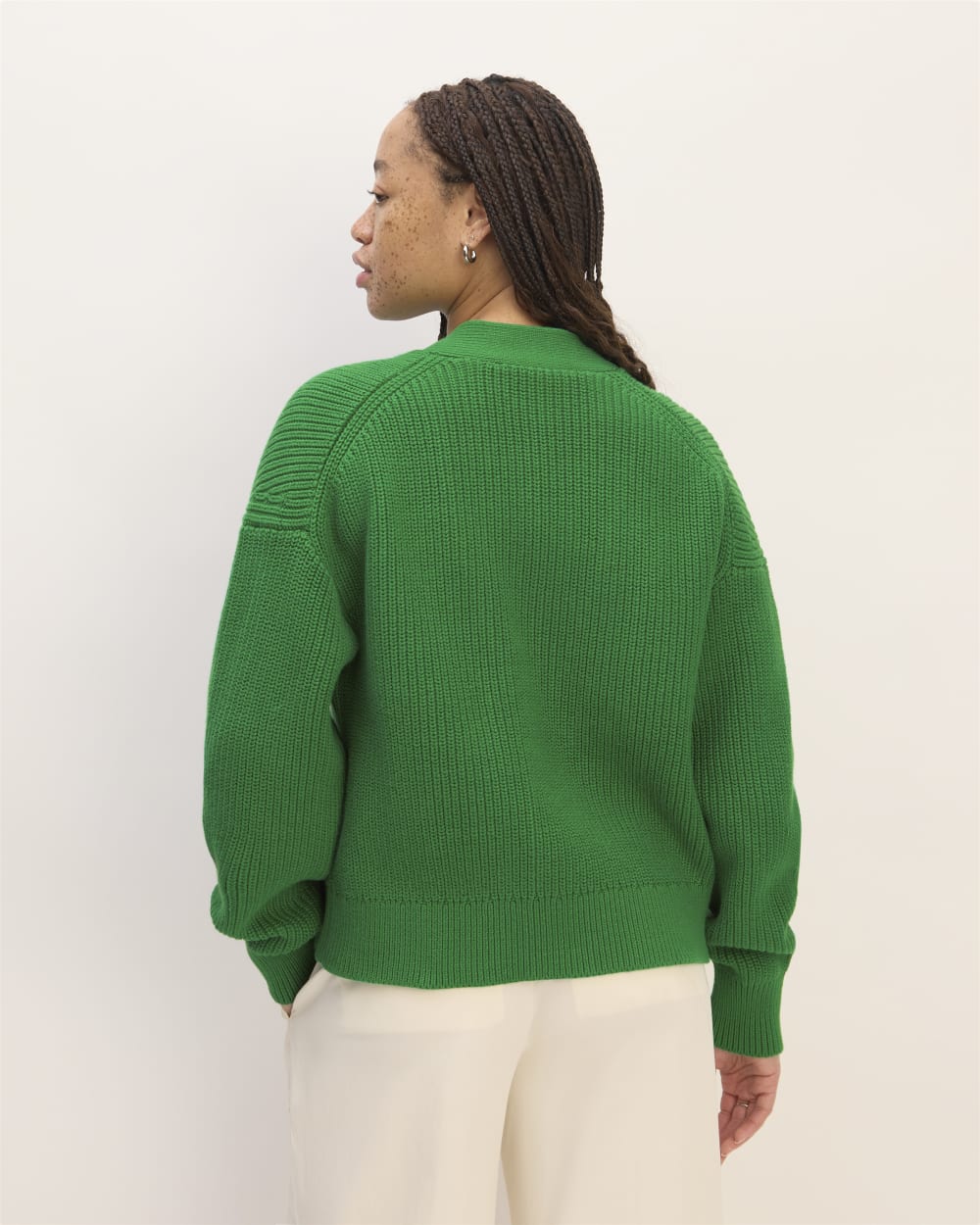 womens-organic-cotton-relaxed-cardigan-grass-green