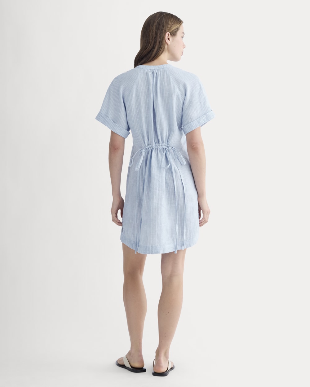 The Popover Dress in Linen Sky Blue White – Everlane