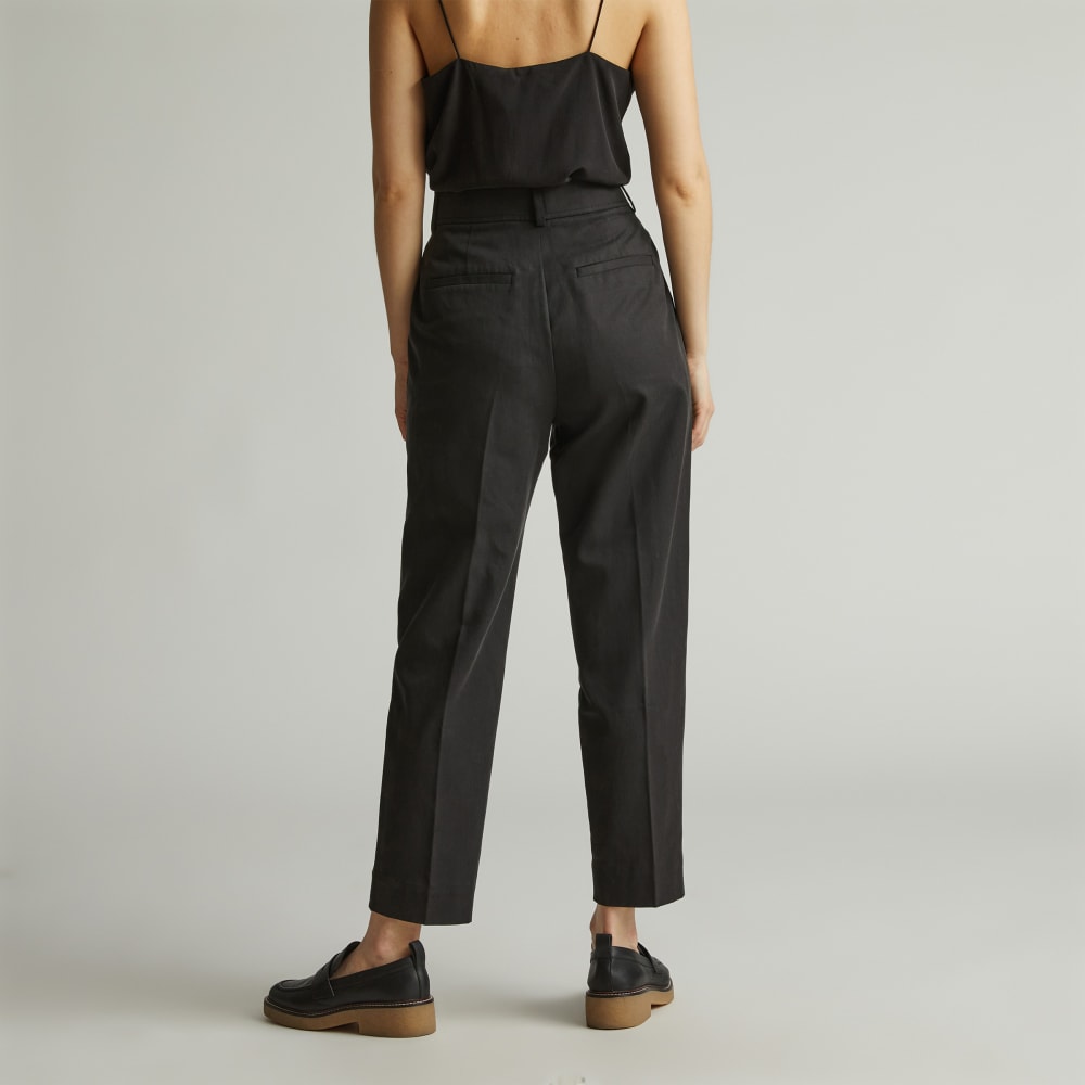 The Draper Tapered Pant in Buttersmooth | Black – Everlane
