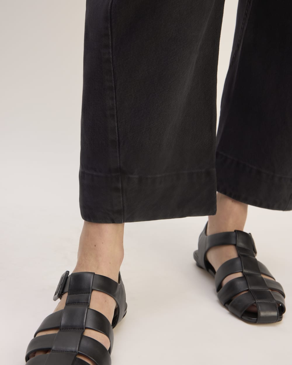 womens-summer-utility-barrel-pant-ash-black