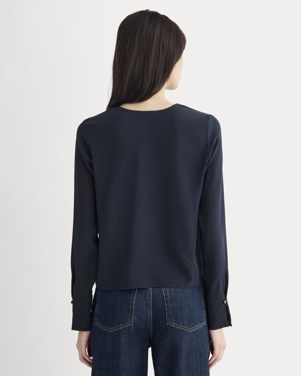 womens-v-neck-blouse-in-washable-silk-navy