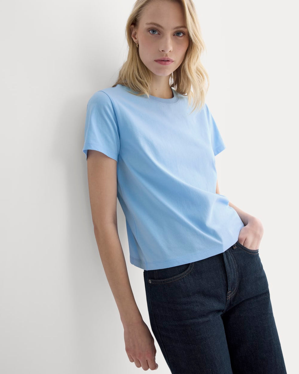 The Box-Cut Tee in Essential Cotton | Open Air Blue | No Pocket – Everlane