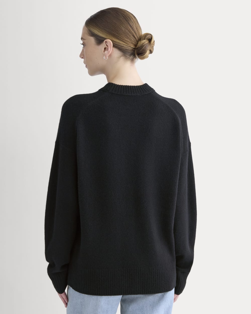 womens-cashmere-boyfriend-sweater-black