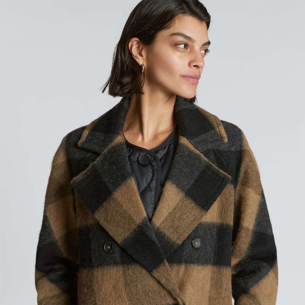 The Brushed Italian ReWool® Peacoat | Camel Buffalo Check – Everlane