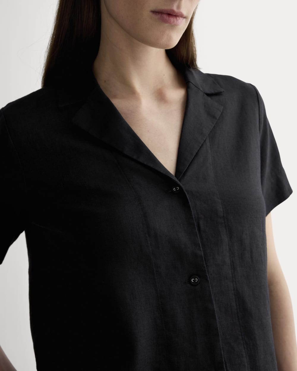 The Notch Shirt in Linen | Black – Everlane