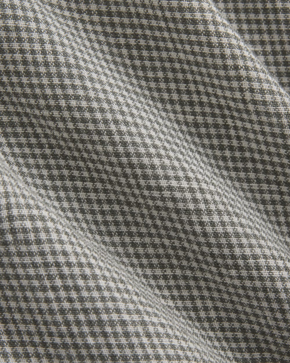 womens-relaxed-linen-shirt-agave-green