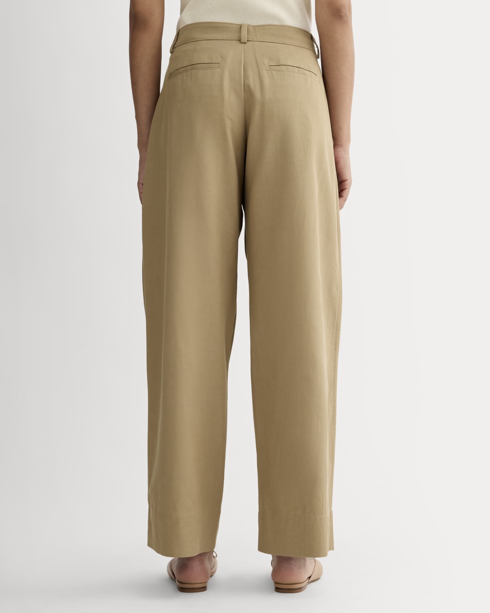 The Low-Rise Chino | Black
