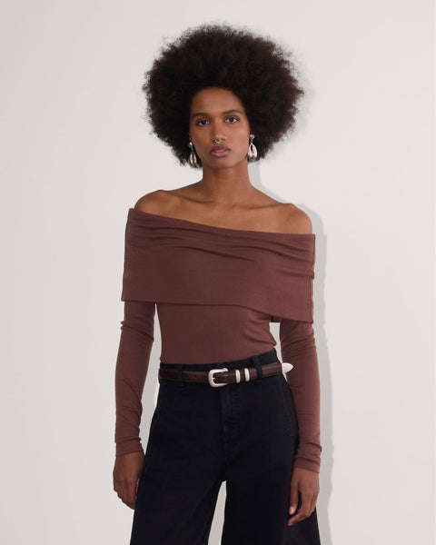 The Off-the-Shoulder Top in Butterluxe | Dark Mahogany – Everlane