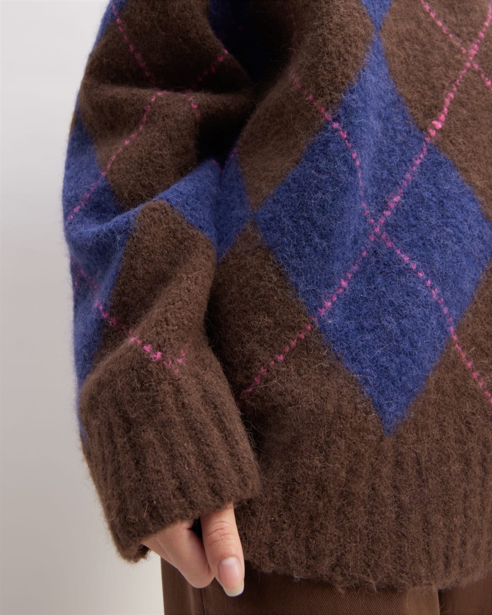 womens-superfuzz-alpaca-crew-blue-brown-fuschia