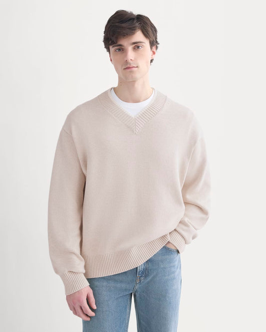 mens-relaxed-v-neck-sweater-cotton-heathered-oat | primary