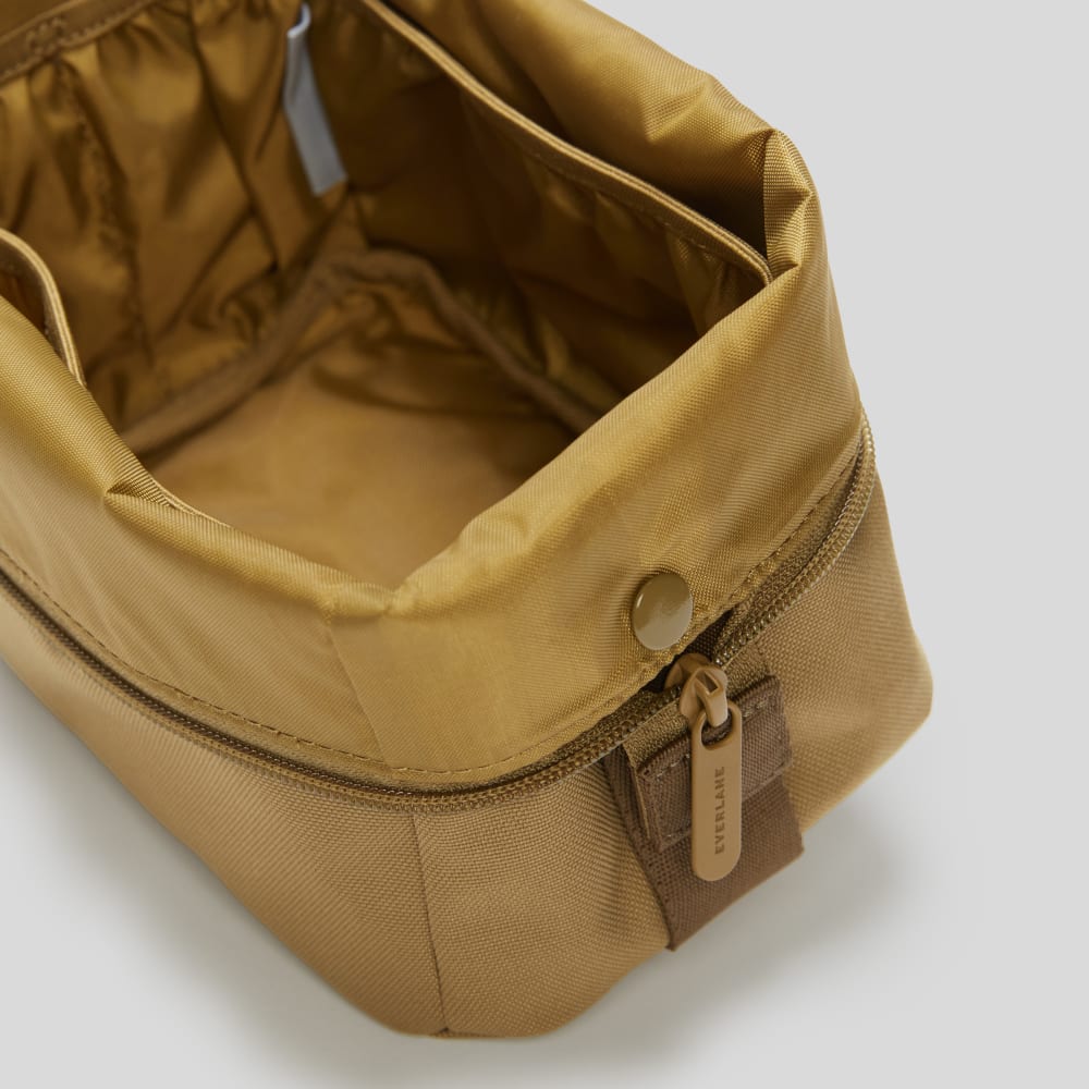 womens-renew-catchall-case-nutria-beech | alt