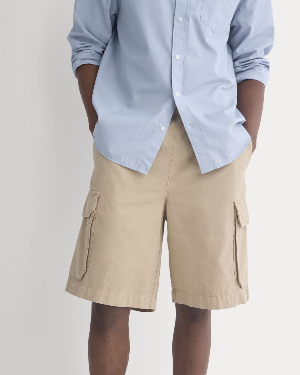 mens-pull-on-cargo-short-trench-coat-khaki