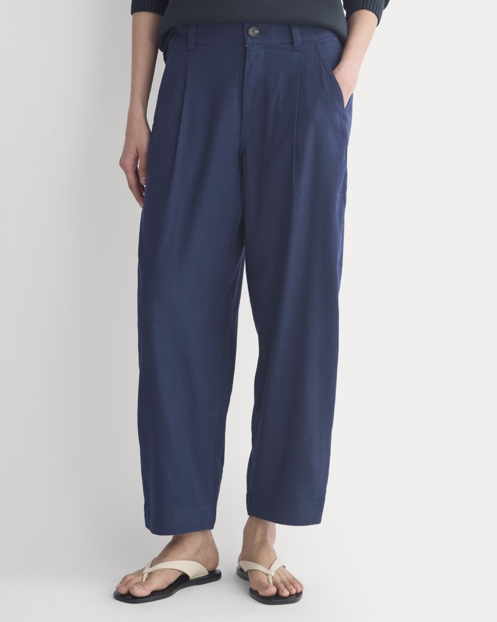womens-everywhere-pant-stretch-linen-navy