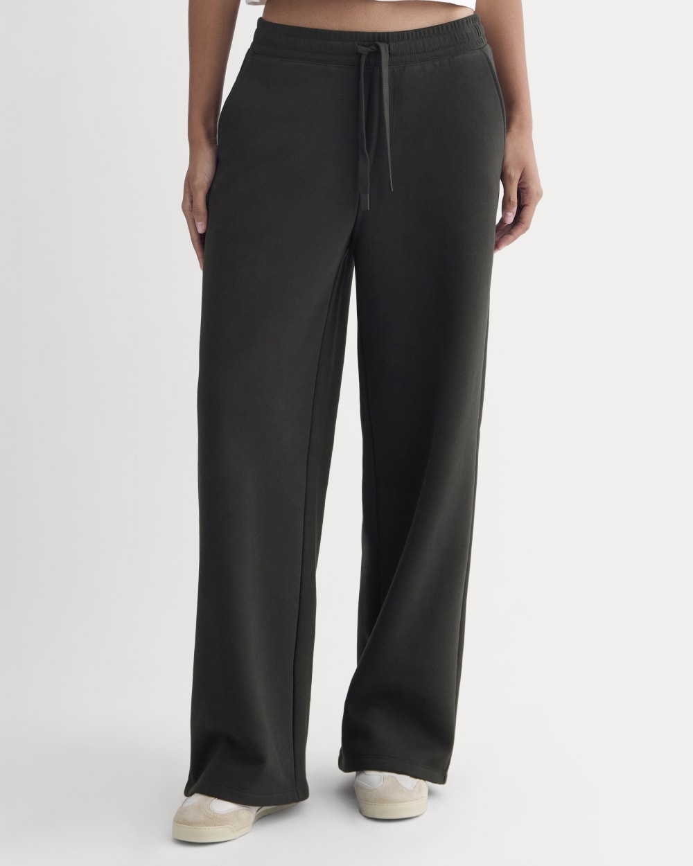 Luxe Fleece Wide-Leg Sweatpant | Black – Everlane