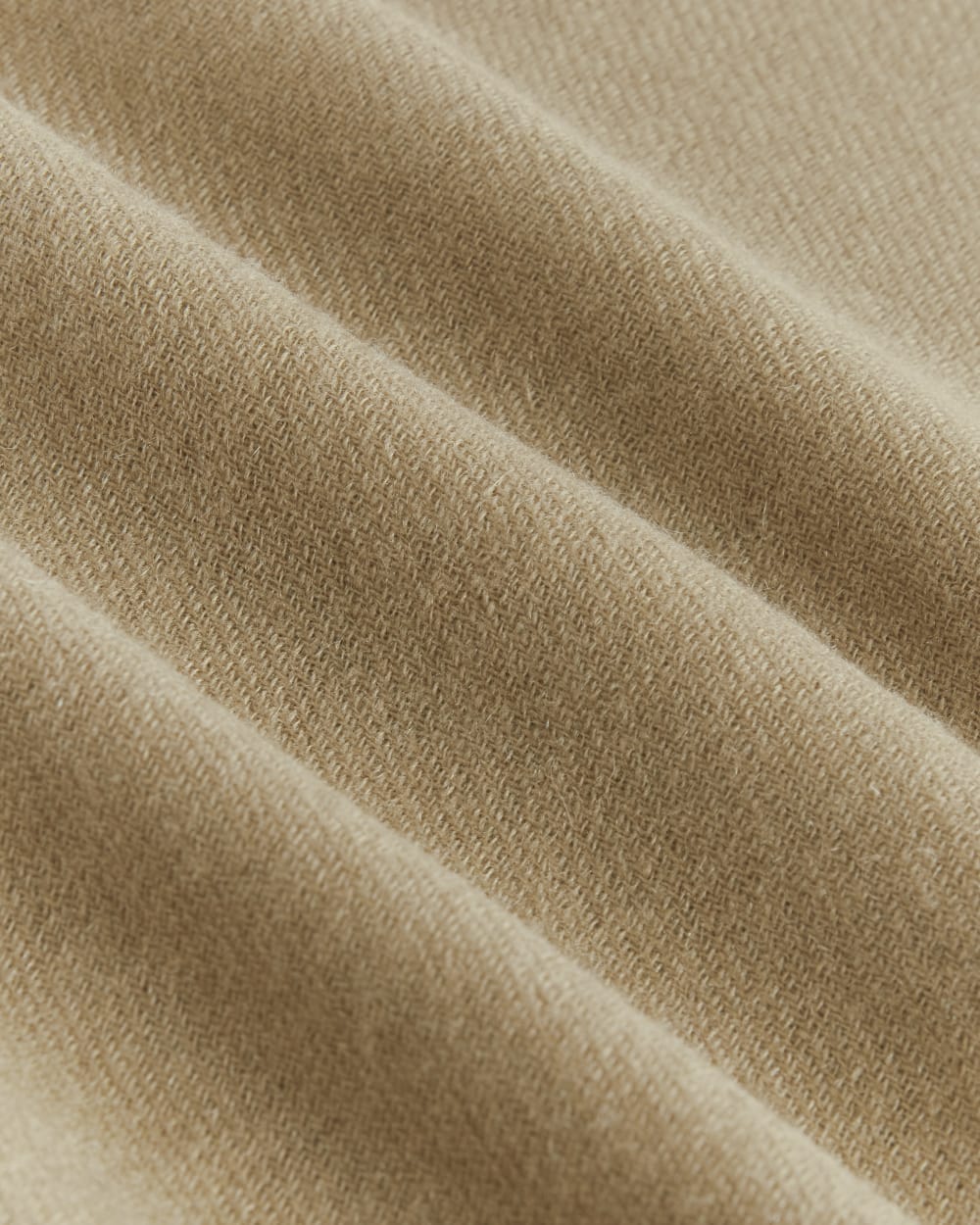 mens-cashmere-fthrwt-scarf-2-tigers-eye