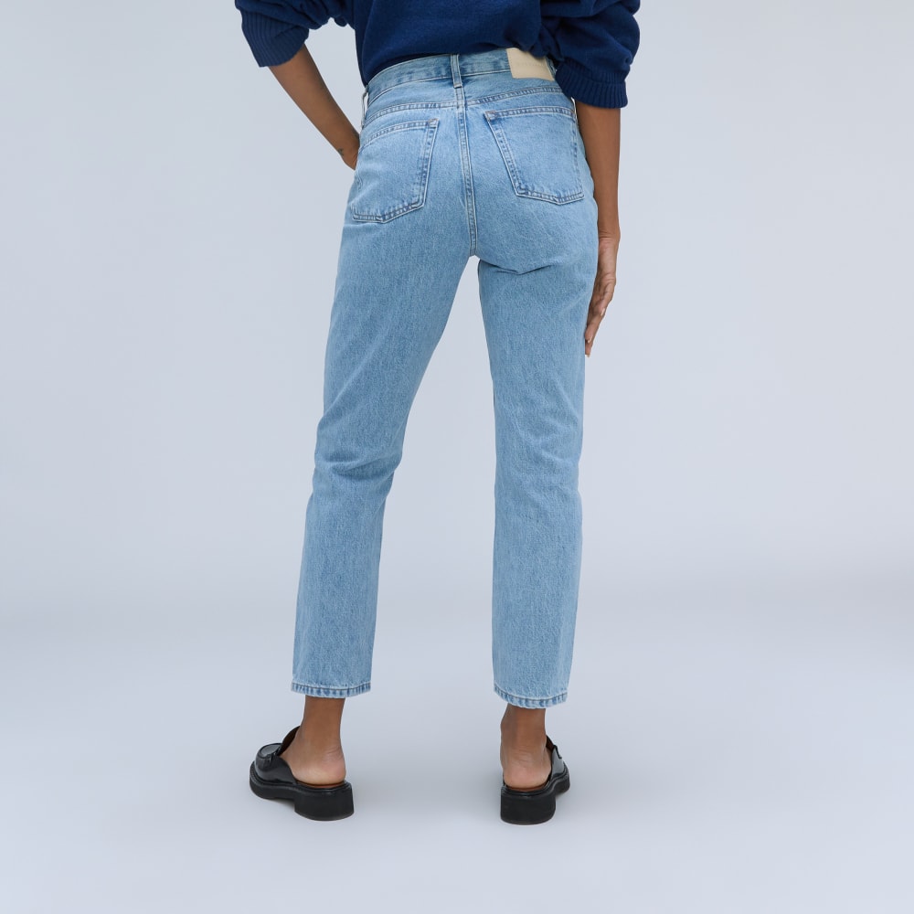 womens-90s-cheeky-straight-jean-tall-ltblue
