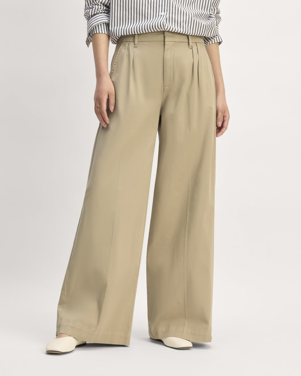 womens-pleated-wide-leg-chino-trench-coat-khaki