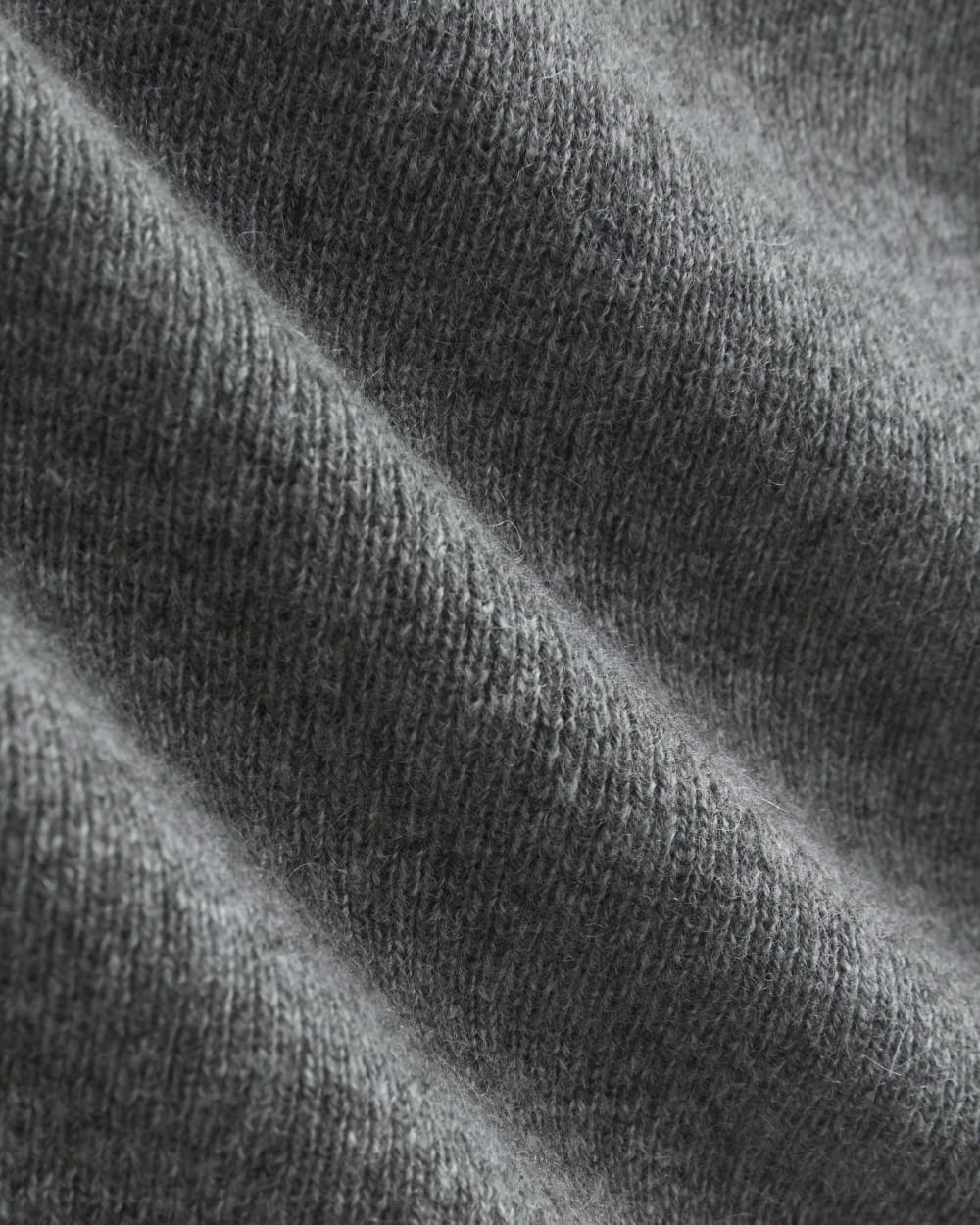 womens-cashmere-cropped-tank-heather-charcoal