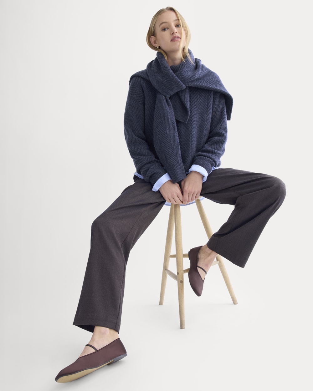 womens-cashmere-herringbone-sweater-indigo