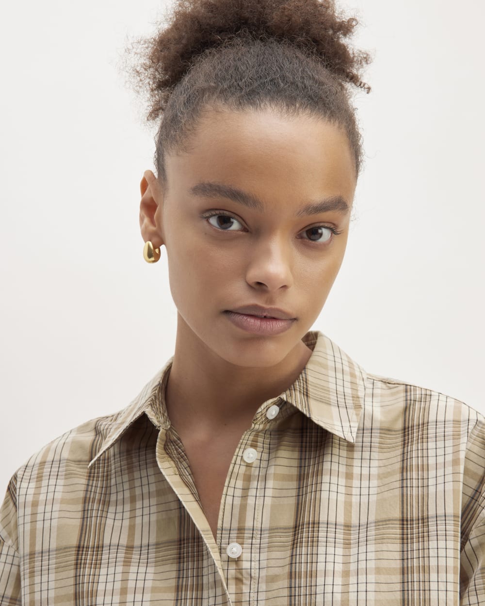 The Supima® Cotton Boyfriend Shirt | Pale Khaki Plaid – Everlane