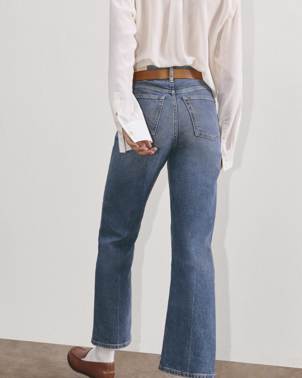 womens-cheeky-relaxed-straight-jean-vintage-mid