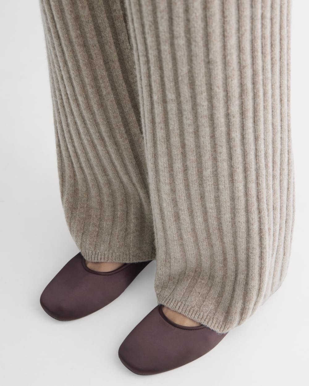 womens-straight-leg-pant-wool-cashmere-oatmeal
