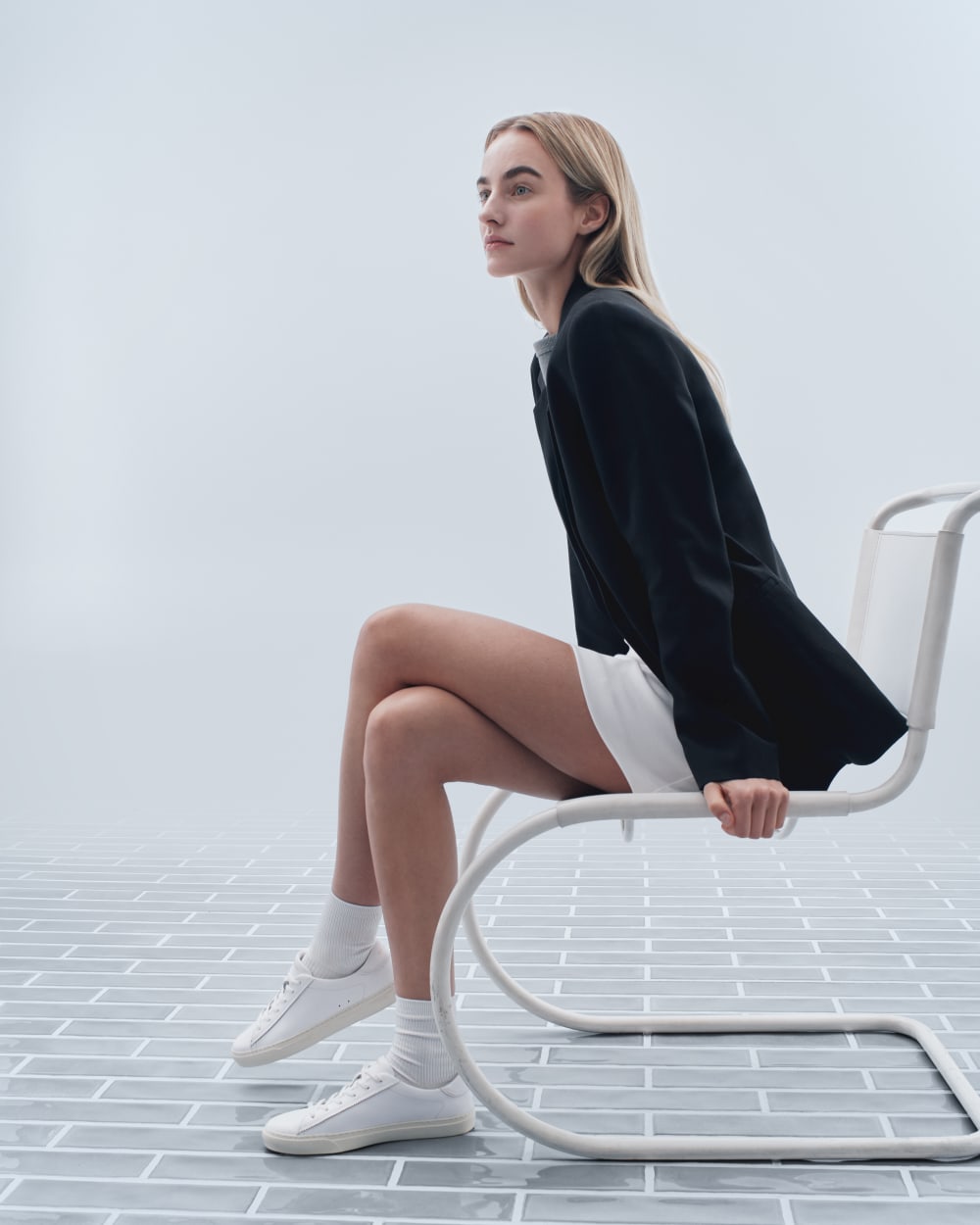 womens-relaxed-blazer-buttersmooth-black | editorial