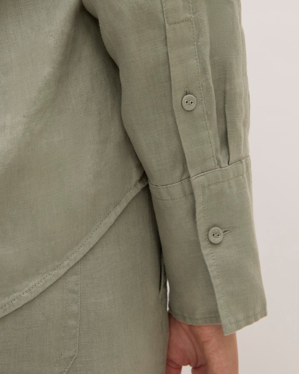 womens-linen-popover-shirt-sage-green