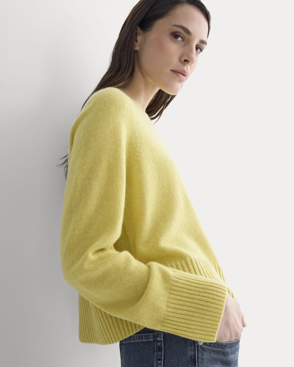 womens-cashmere-boxy-crew-sweater-double-cream-heather