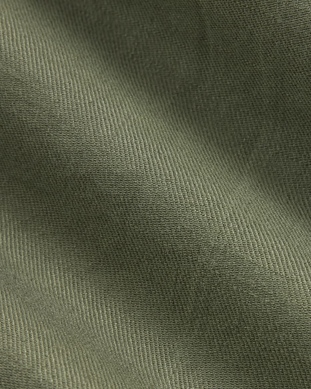 womens-pleated-short-in-stretch-linen-lichen-green