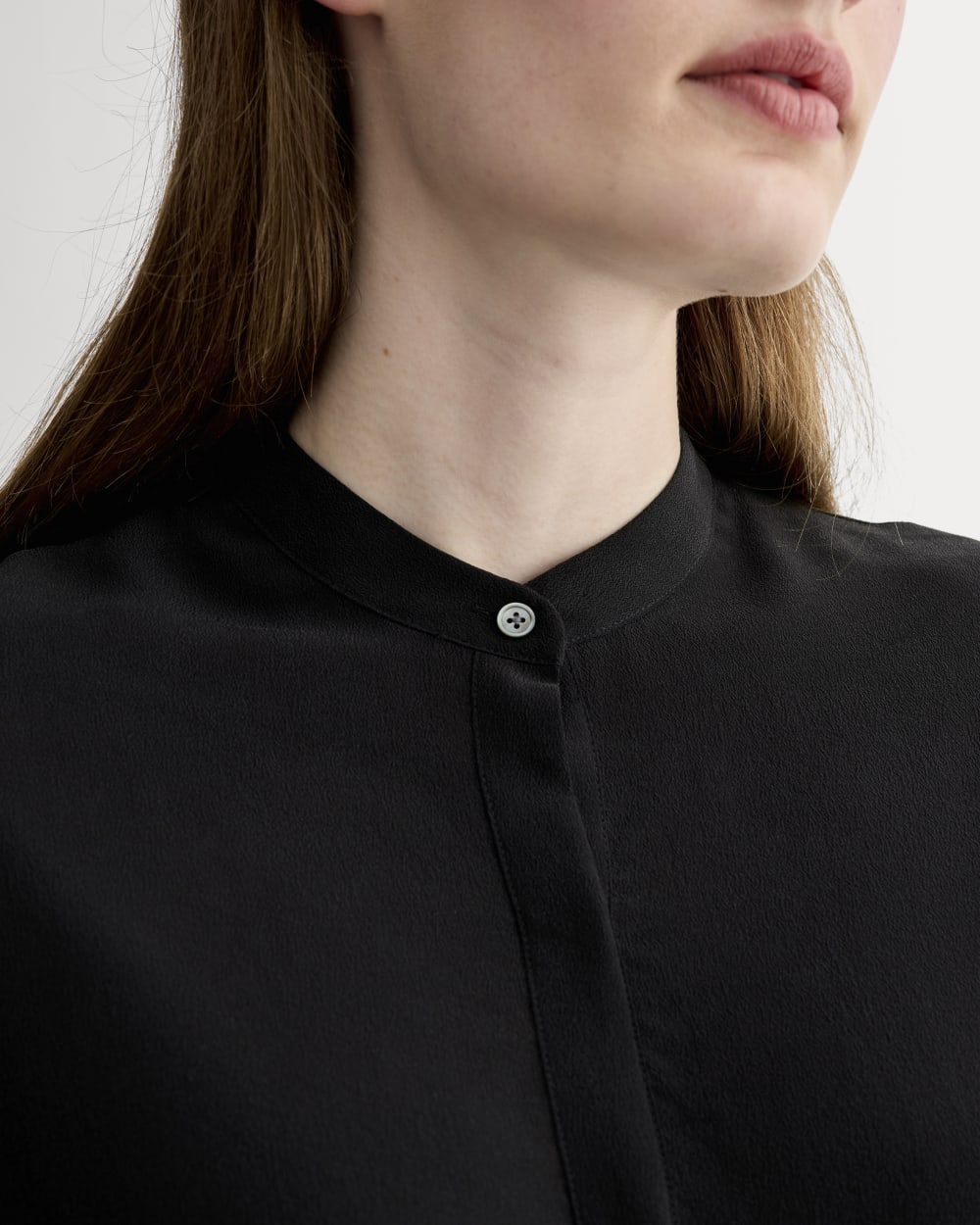 The Popover Top in Washable Silk | Black – Everlane