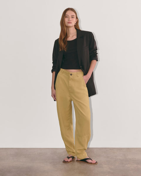 The Chino in Buttersoft | Classic Khaki – Everlane