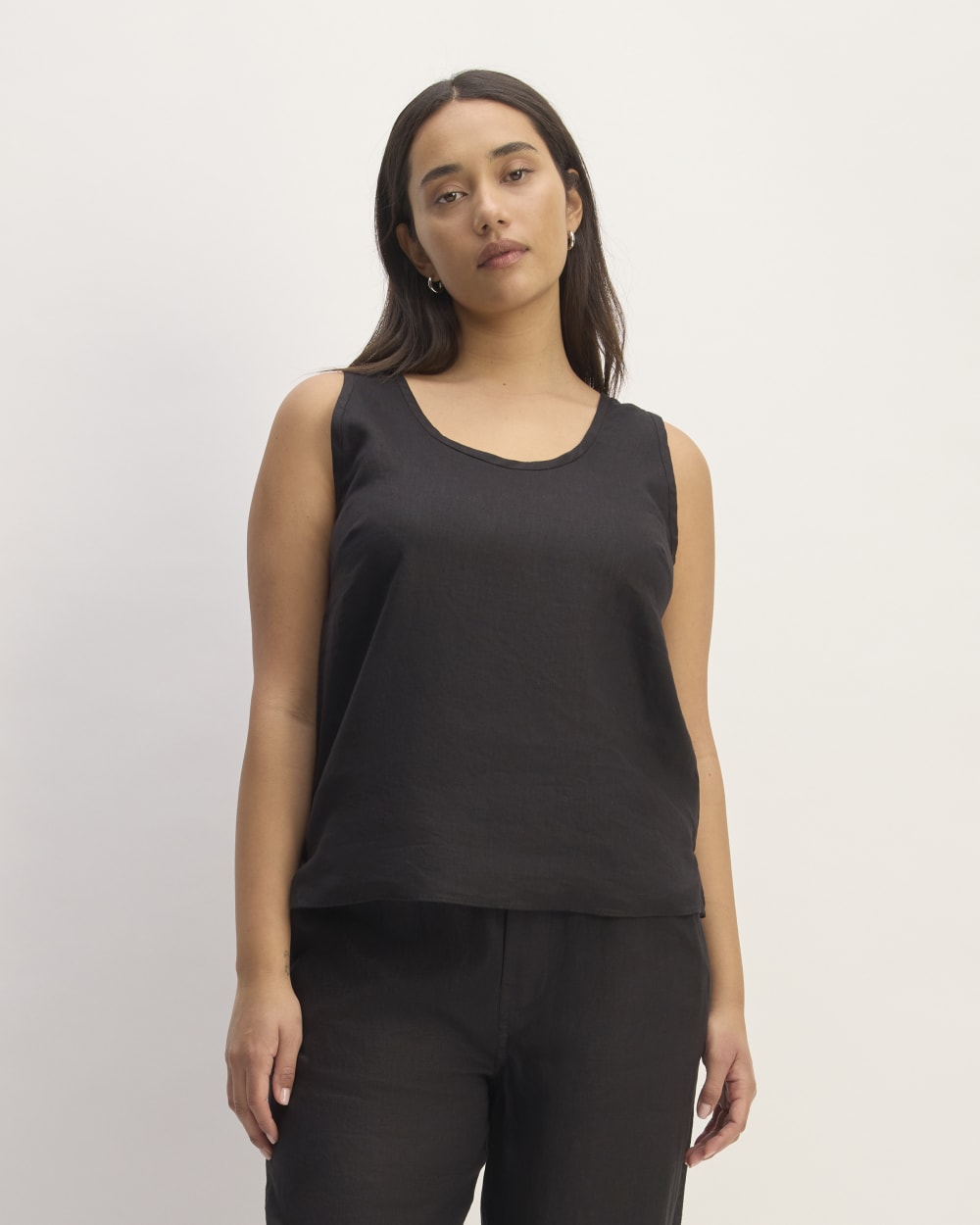 womens-linen-scoop-neck-tank-new-black | primary