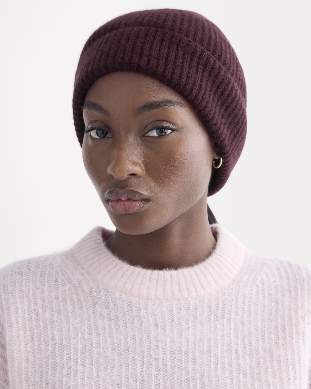 mens-cashmere-rib-beanie-2-wine