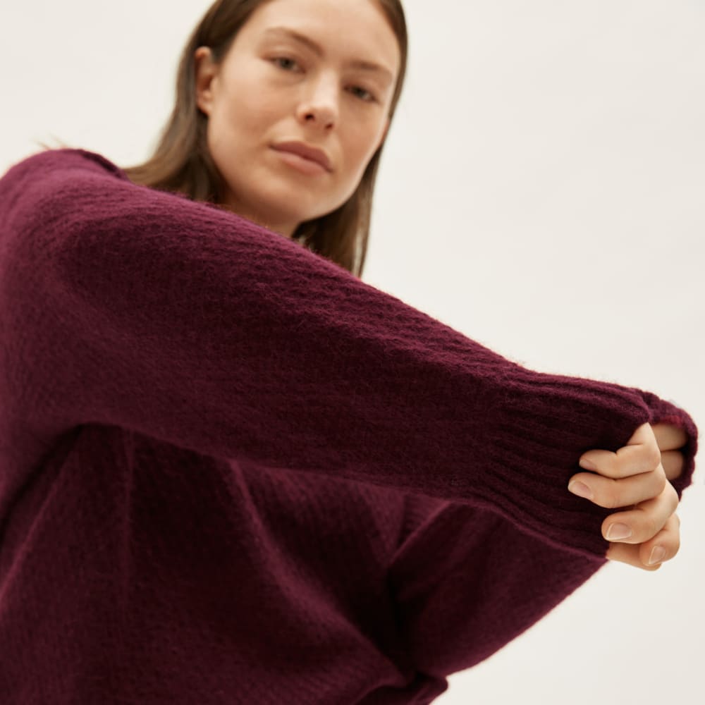 womens-knit-alpaca-crew-oxblood