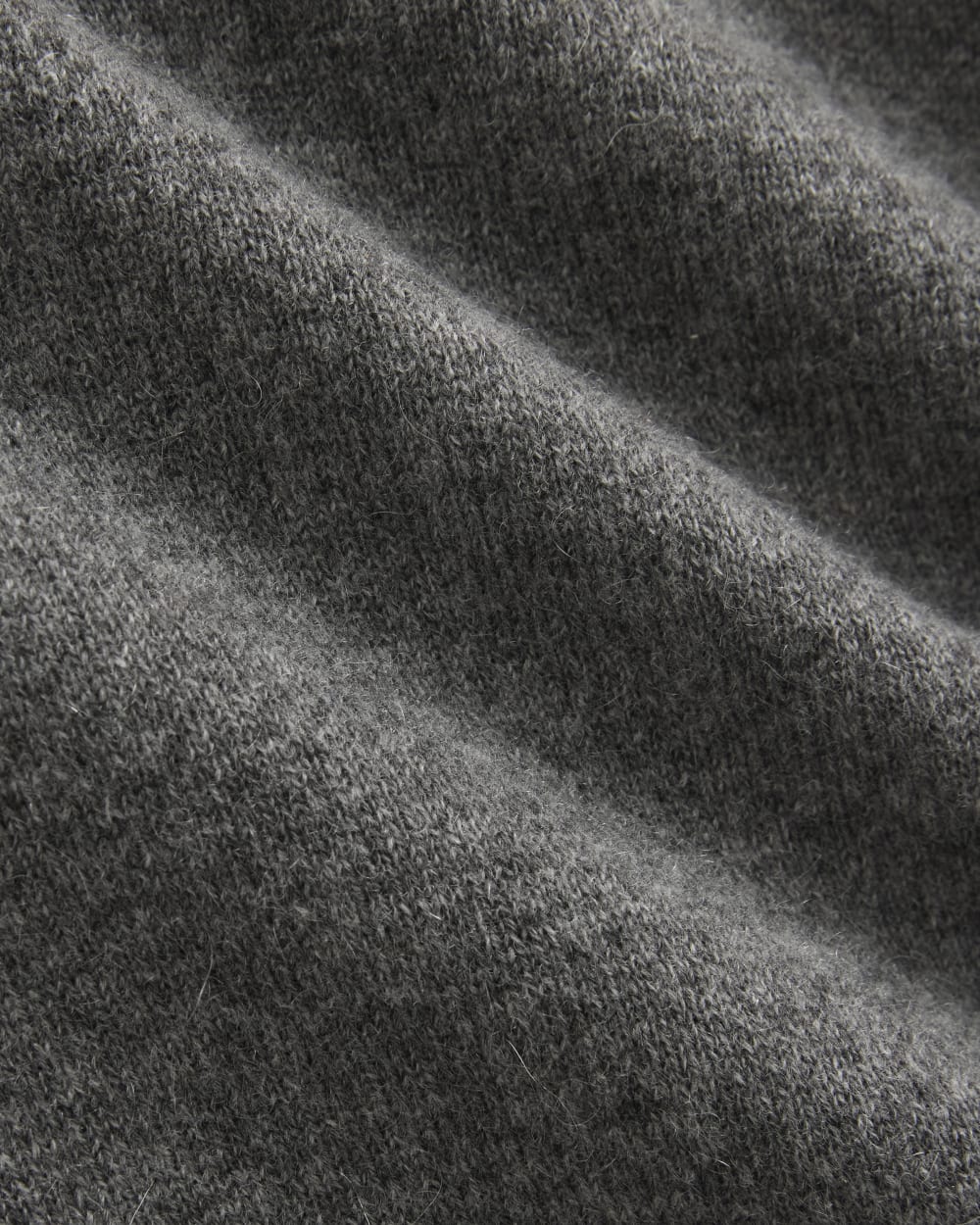 womens-cashmere-slim-crew-sweater-heather-charcoal