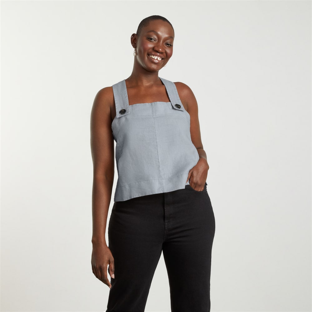 womens-apron-linen-tank-sky