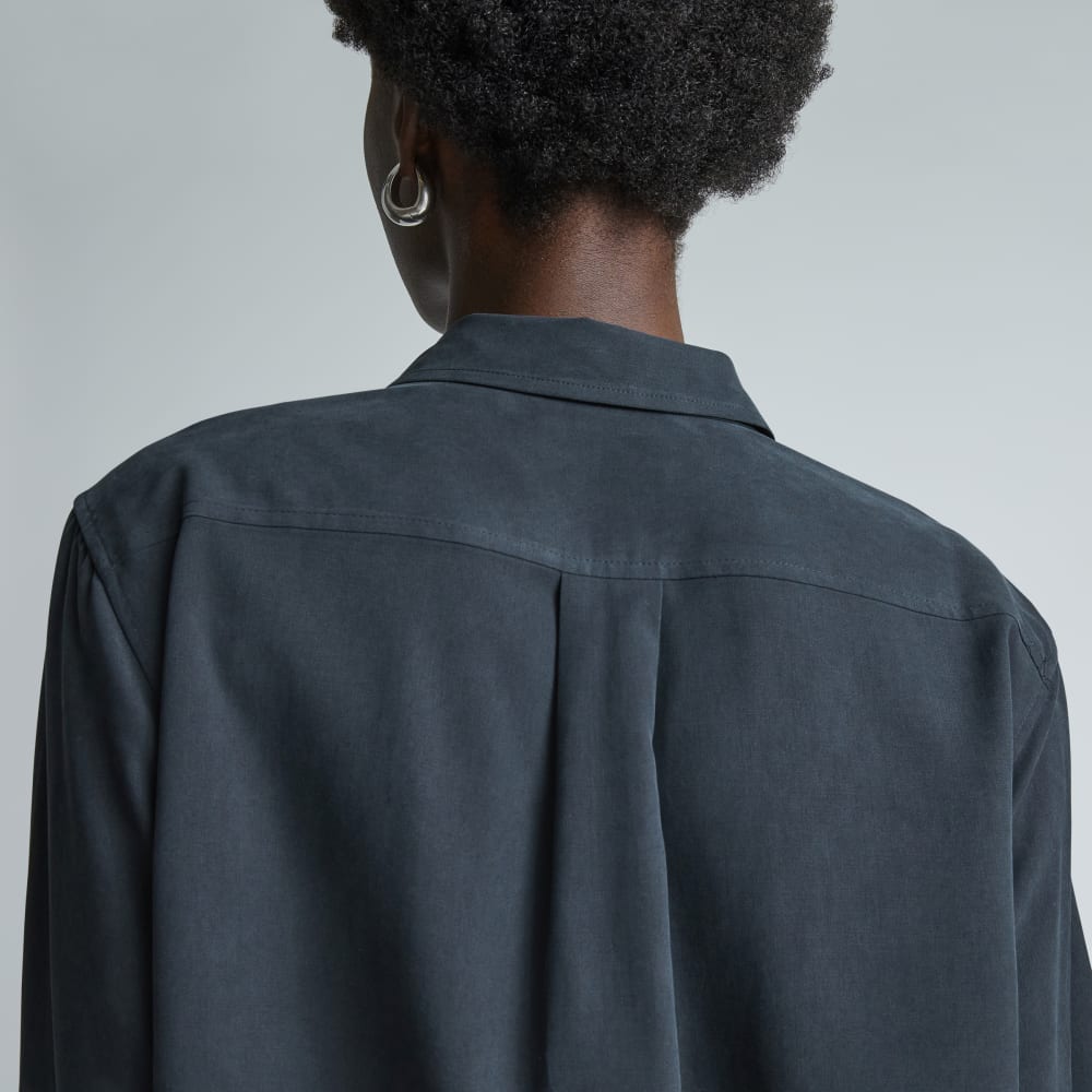 womens-washable-silk-relaxed-shirt-black