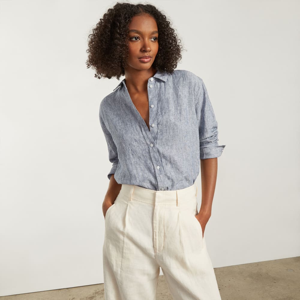 womens-relaxed-linen-shirt-blue-pinstripe