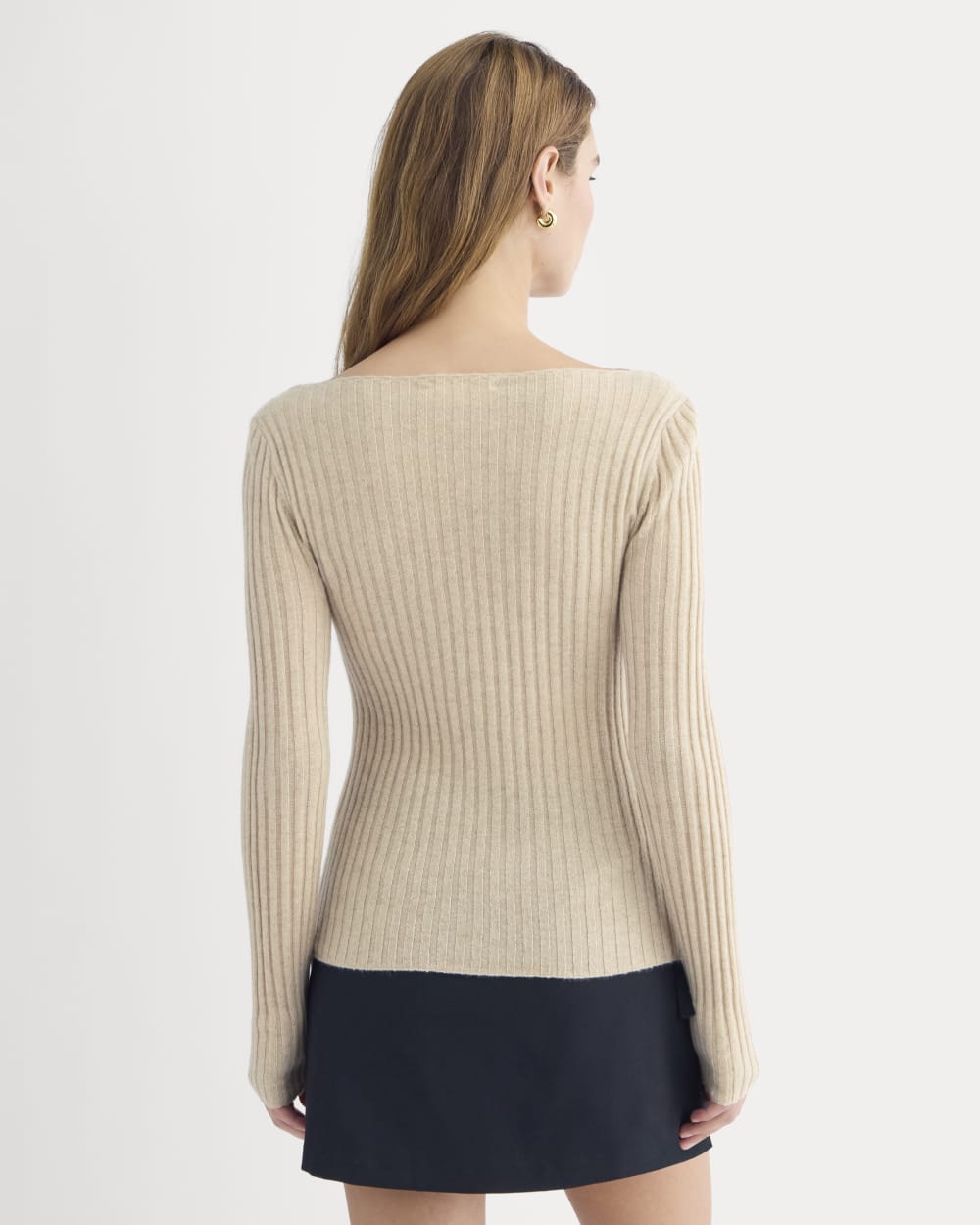 Cashmere Ribbed Boat-Neck Sweater | Heather Light Camel – Everlane