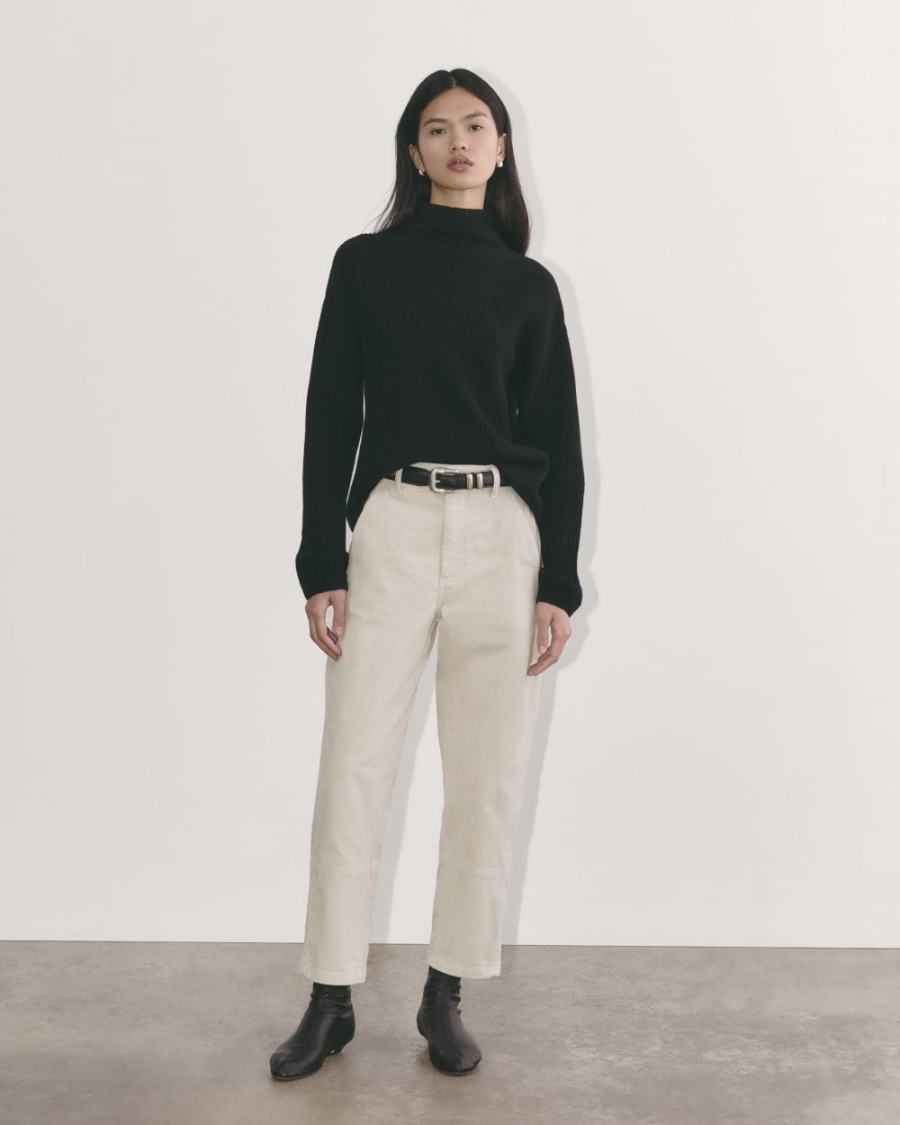 womens-corduroy-utility-barrel-pant-sandstone
