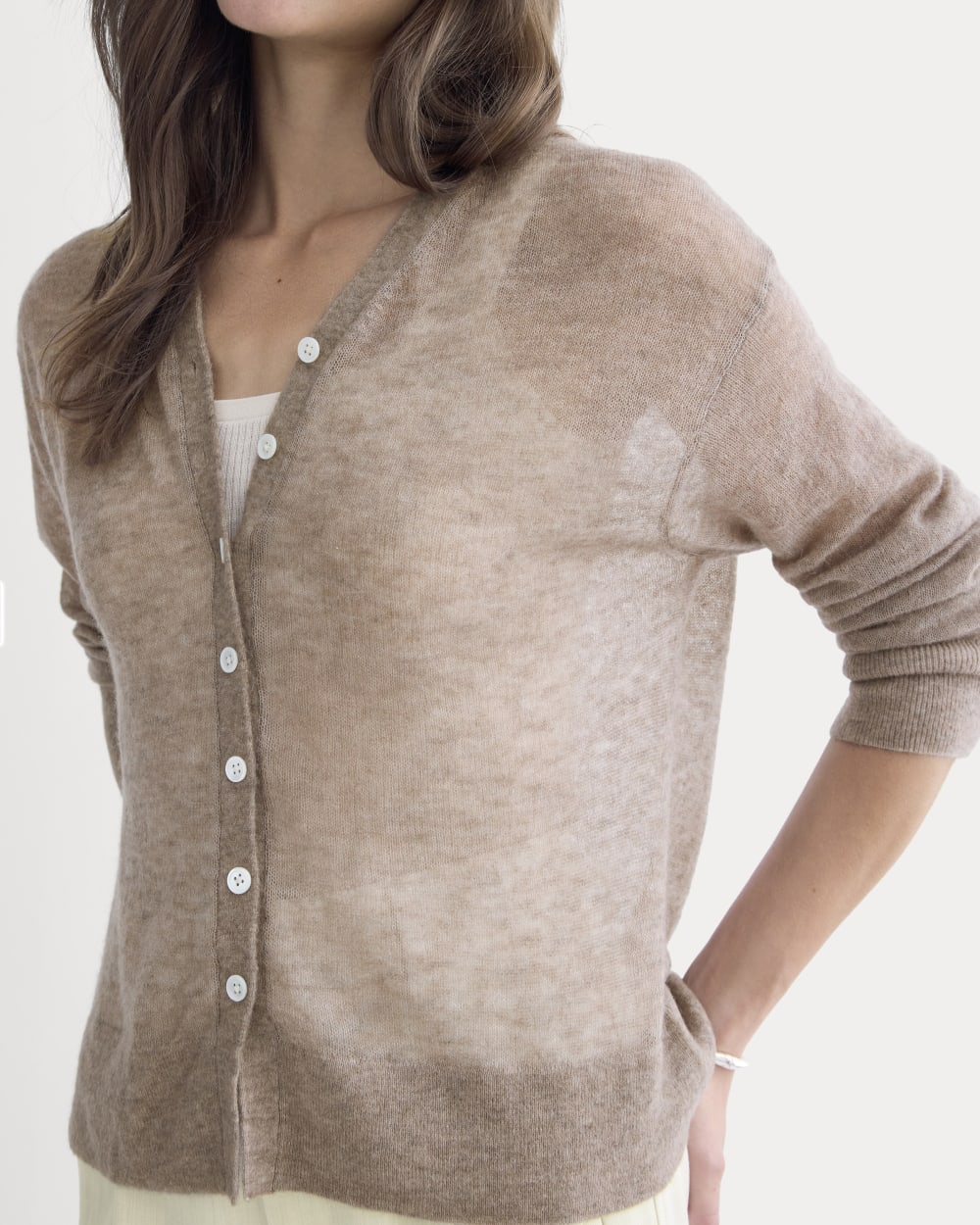 The Air Alpaca ™ High V Cardigan | Heathered Chocolate Chip – Everlane