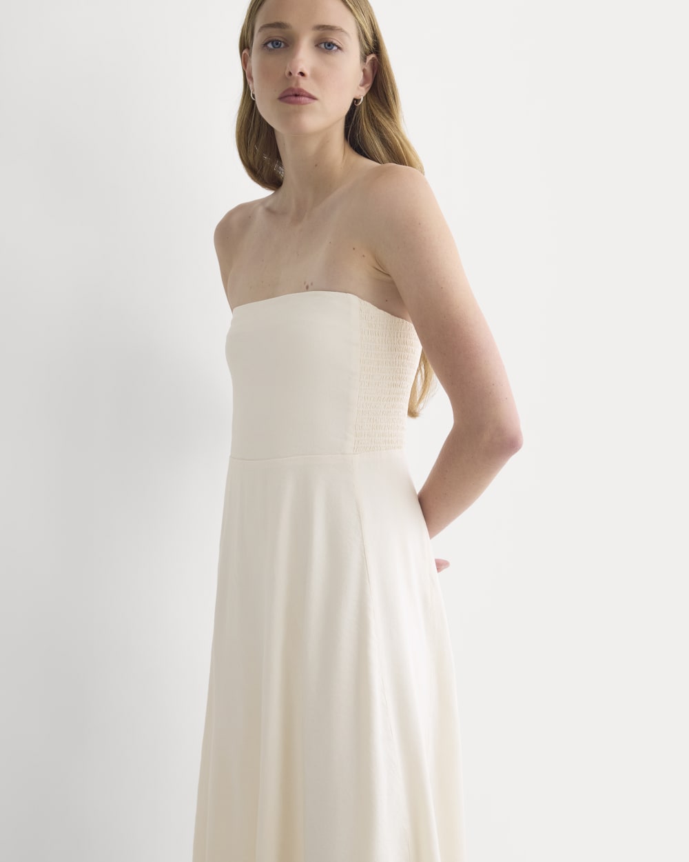 womens-strapless-dress-in-stretch-linen-bone