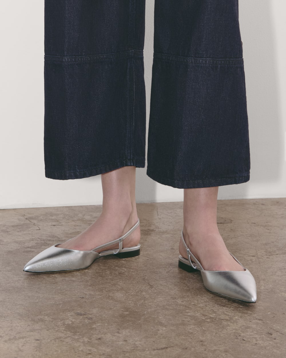 womens-studio-slingback-flat-silver | alt