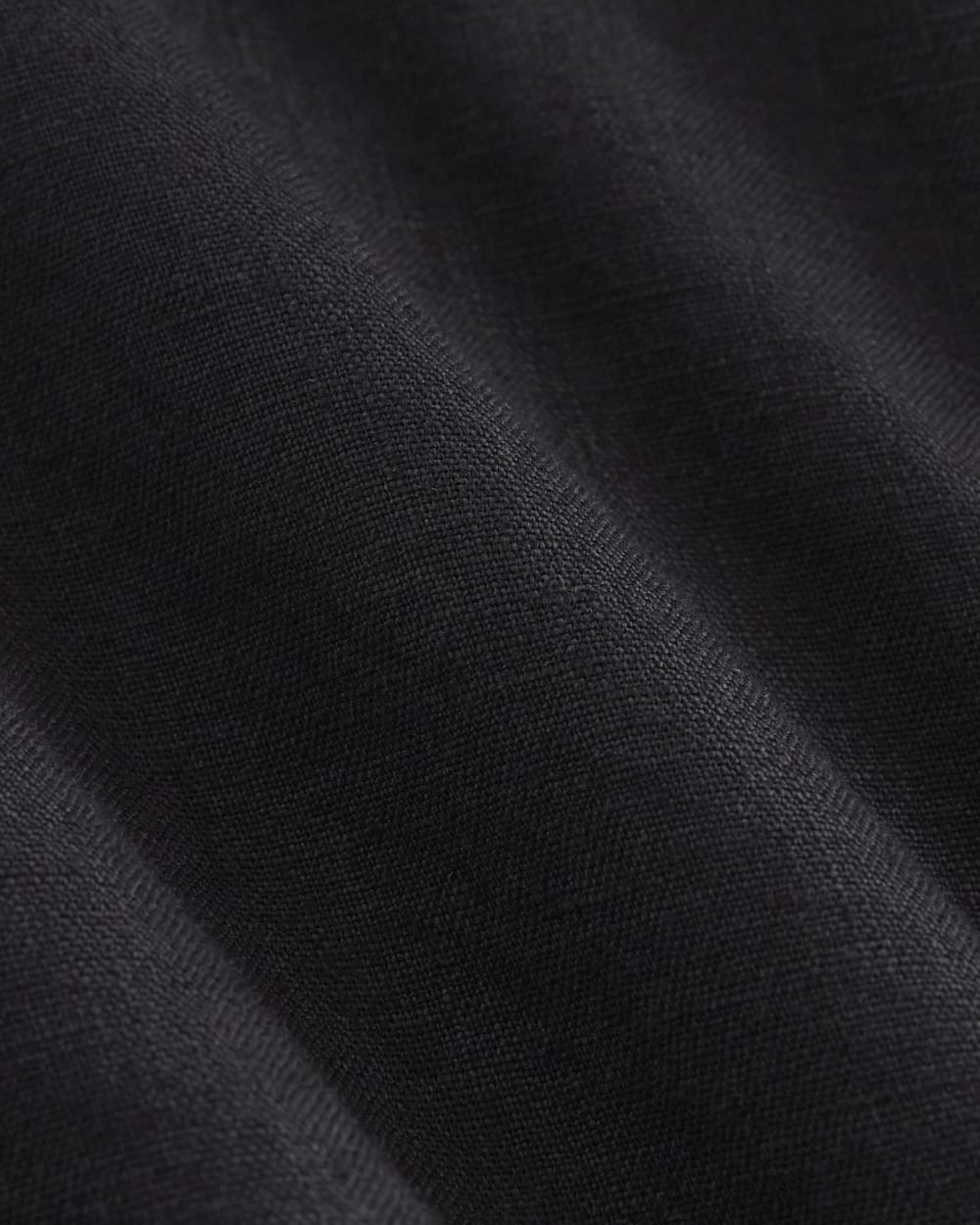 womens-relaxed-linen-shirt-black