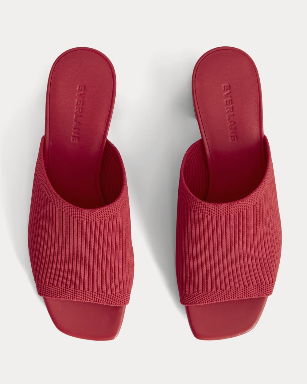 womens-reknit-block-heel-sandal-classic-red | alt