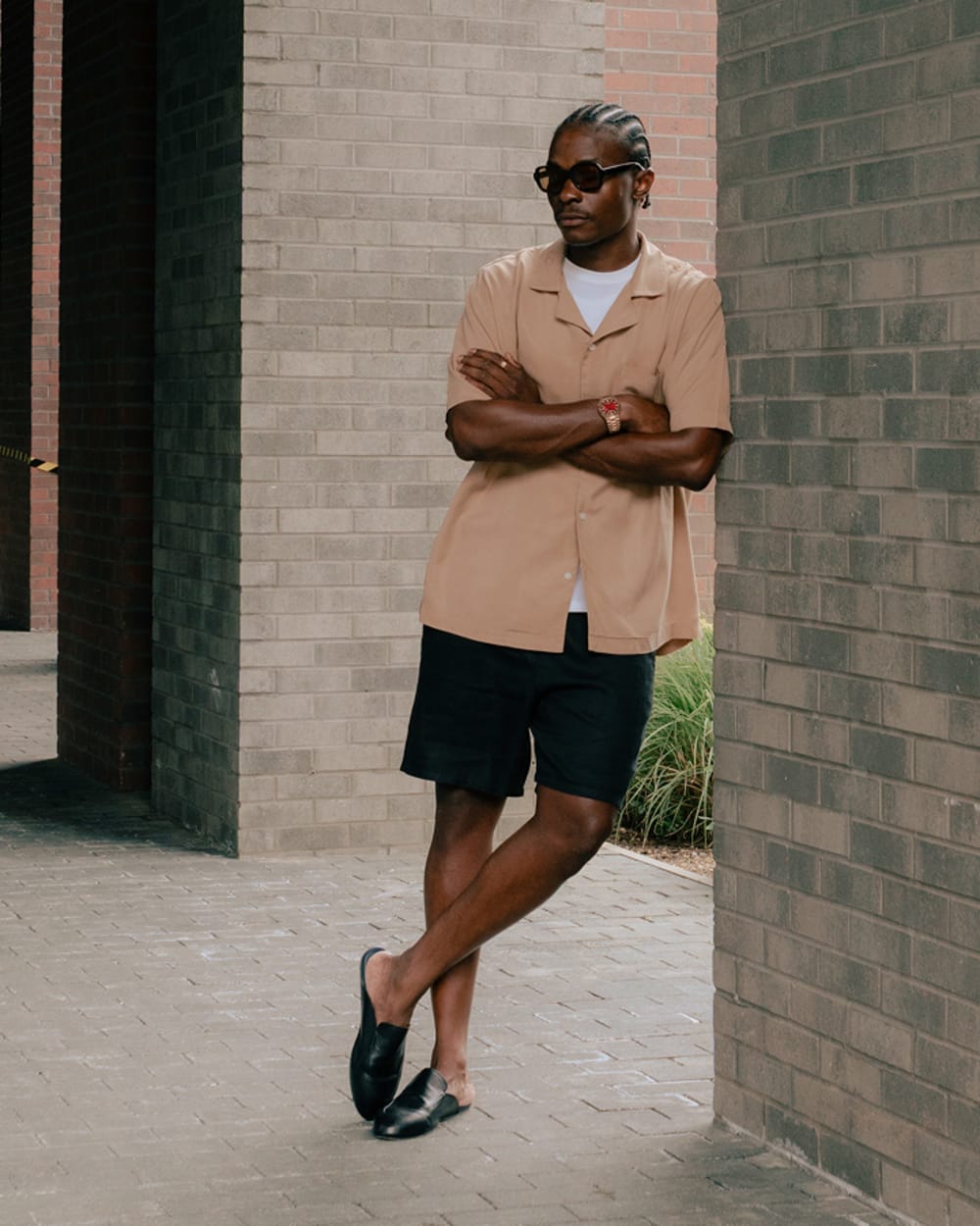 mens-essential-organic-crew-uniform-white | editorial