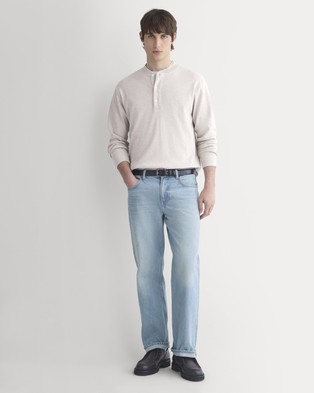 mens-relaxed-italian-selvedge-jean-light-indigo | primary